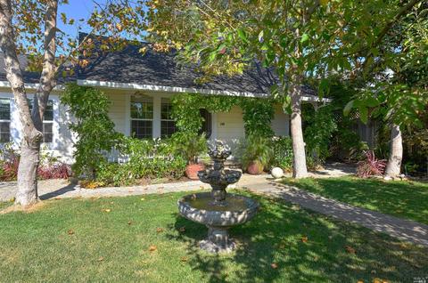 240 W Macarthur St, Sonoma, CA 95476 photo 1