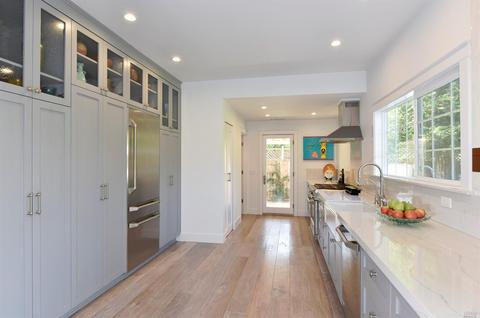240 W Macarthur St, Sonoma, CA 95476 photo 12