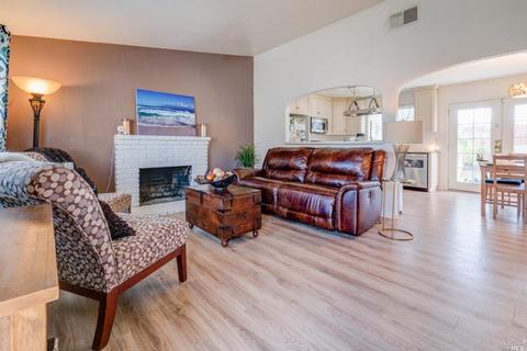 1242 Needham Dr, Vacaville, CA 95687 photo 5