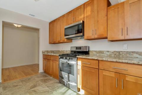 2745 Georgia St, Vallejo, CA 94591 photo 10