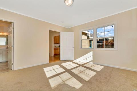 2745 Georgia St, Vallejo, CA 94591 photo 15