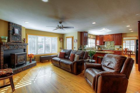 414 Tamara Way, Windsor, CA 95492 photo 15