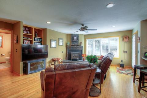 414 Tamara Way, Windsor, CA 95492 photo 17