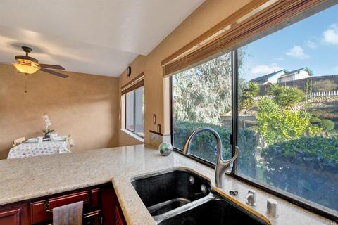 136 Royal Ct, Vallejo, CA 94591 photo 25