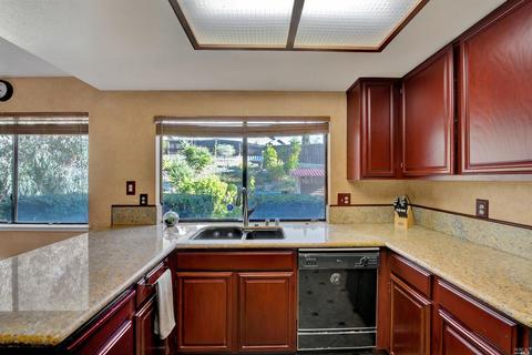 136 Royal Ct, Vallejo, CA 94591 photo 24