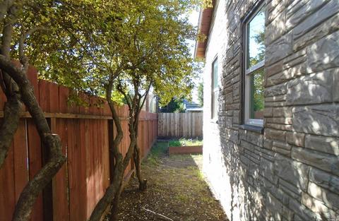 137 Muller St, Vallejo, CA 94590 photo 21
