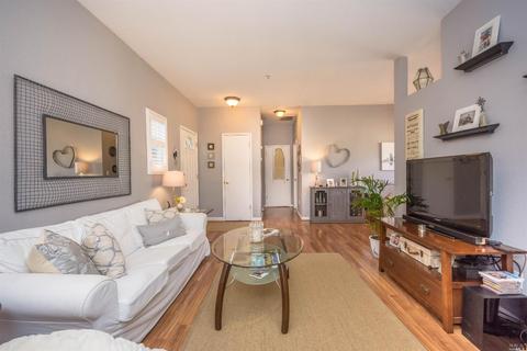 26 Bridgegate Way, Napa, CA 94559 photo 5