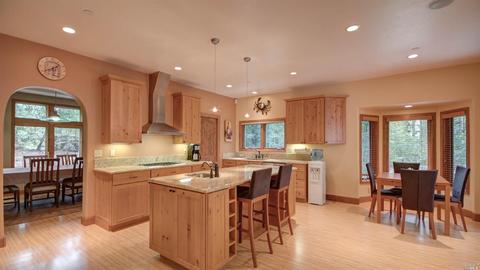 16897 Lauri Ln, Occidental, CA 95465 photo 8