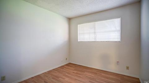 1019 Tanager Ln, Fairfield, CA 94533 photo 16