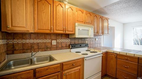 1019 Tanager Ln, Fairfield, CA 94533 photo 7