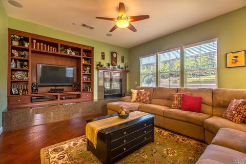 848 Elderberry Loop, Vacaville, CA 95688 photo 14