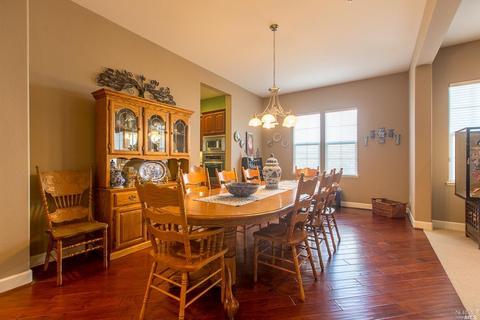 848 Elderberry Loop, Vacaville, CA 95688 photo 9