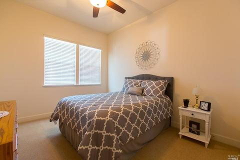 848 Elderberry Loop, Vacaville, CA 95688 photo 18