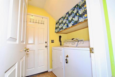 501 Pistachio Pl, Windsor, CA 95492 photo 21