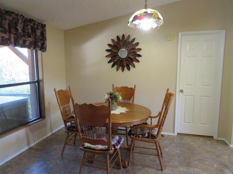 7830 Lakeside Dr, Ukiah, CA 95482 photo 7
