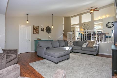512 Equity Ct, Windsor, CA 95492 photo 4