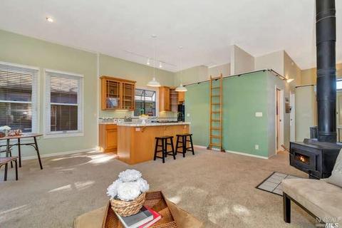 480 E H St, Benicia, CA 94510 photo 10