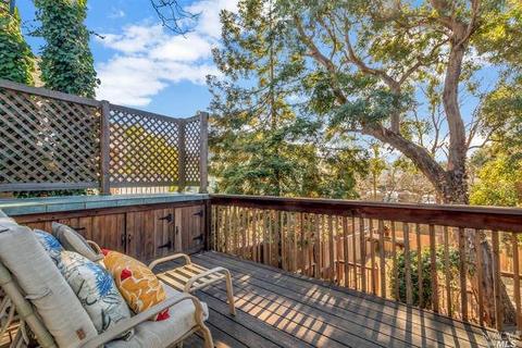 480 E H St, Benicia, CA 94510 photo 25