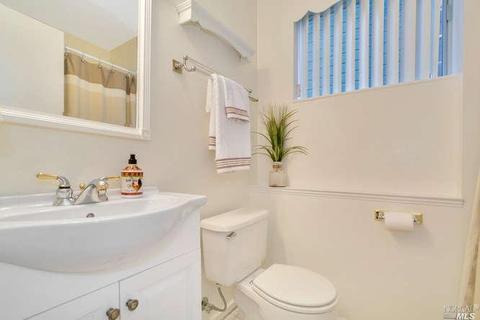 480 E H St, Benicia, CA 94510 photo 15