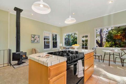 480 E H St, Benicia, CA 94510 photo 7