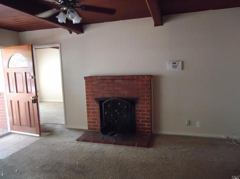 436 Bell Ave, Fairfield, CA 94533 photo 4
