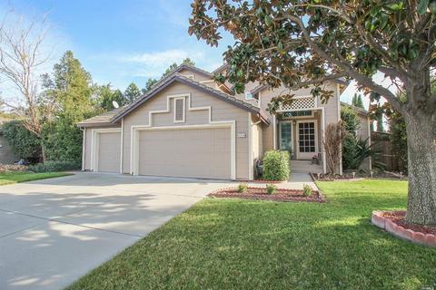 1310 Ferrero Dr, Dixon, CA 95620 photo 1