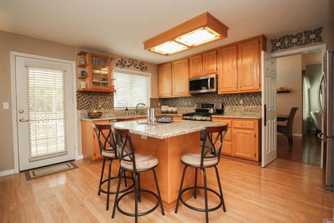 1310 Ferrero Dr, Dixon, CA 95620 photo 4