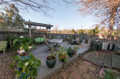 10 Barkley Ct, Vallejo, CA 94591 photo 18