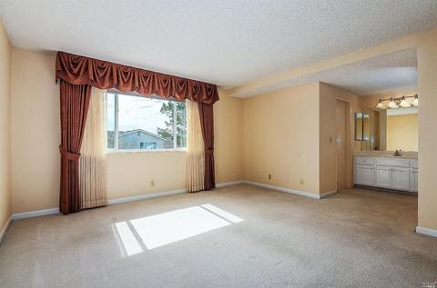 554 Lori Dr, Benicia, CA 94510 photo 20