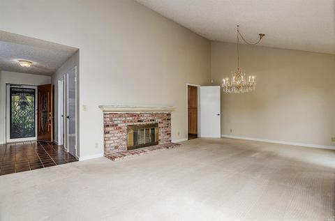 554 Lori Dr, Benicia, CA 94510 photo 8