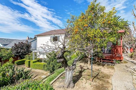 554 Lori Dr, Benicia, CA 94510 photo 4