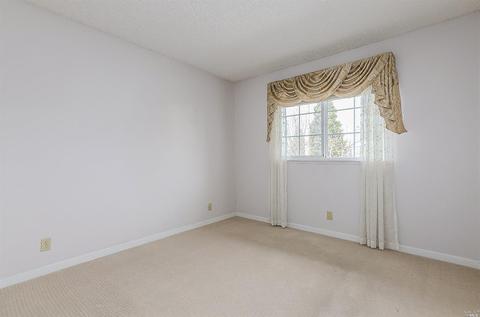 554 Lori Dr, Benicia, CA 94510 photo 24