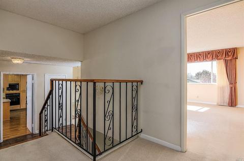 554 Lori Dr, Benicia, CA 94510 photo 18