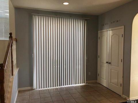 2374 White Dr, Fairfield, CA 94533 photo 7