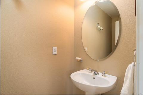 1687 Stirrup Loop, Healdsburg, CA 95448 photo 16