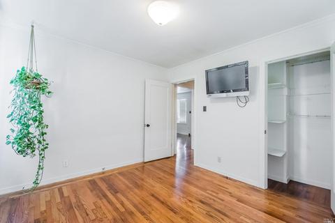 576 Jennings Ave, Vallejo, CA 94591 photo 15