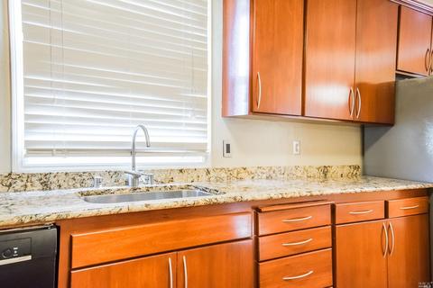 576 Jennings Ave, Vallejo, CA 94591 photo 8