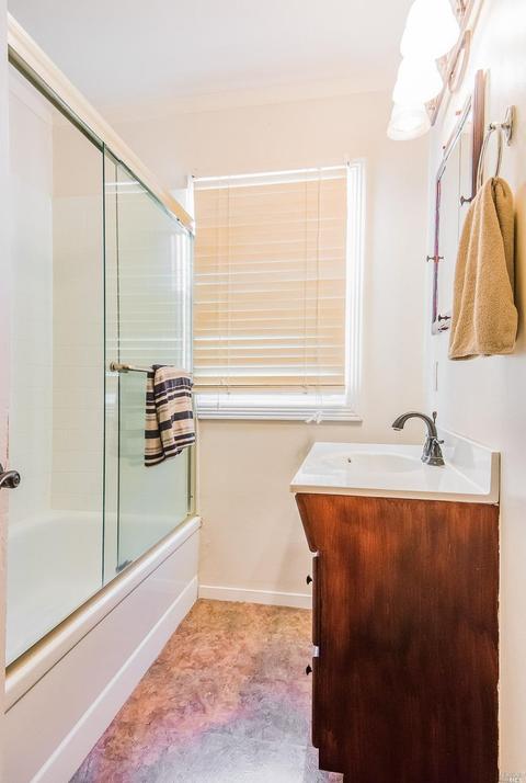 576 Jennings Ave, Vallejo, CA 94591 photo 17