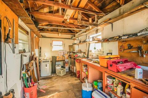 576 Jennings Ave, Vallejo, CA 94591 photo 20