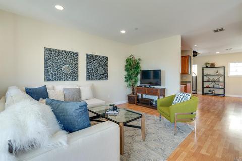 876 Lyon St, Sonoma, CA 95476 photo 7