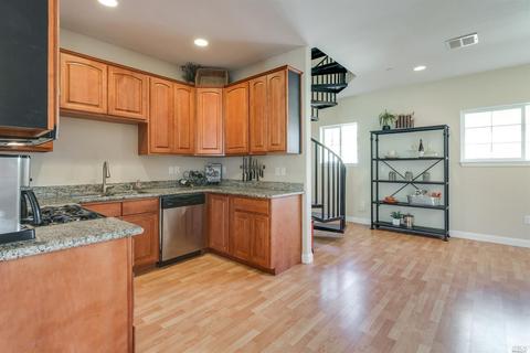 876 Lyon St, Sonoma, CA 95476 photo 9
