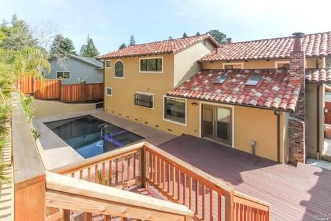 813 Cindy Ln, Petaluma, CA 94952 photo 5