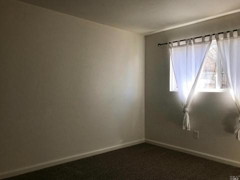 406 Coast St, Willits, CA 95490 photo 9