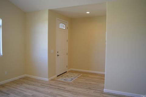 455 Riverview Dr, Ukiah, CA 95482 photo 10