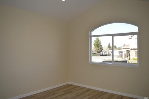 455 Riverview Dr, Ukiah, CA 95482 photo 12