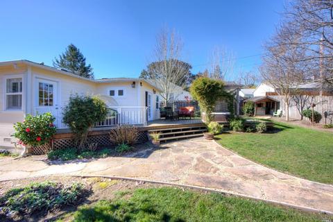 516 Cherry St, Petaluma, CA 94952 photo 18
