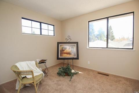 648 Hawk Dr, Vacaville, CA 95687 photo 41