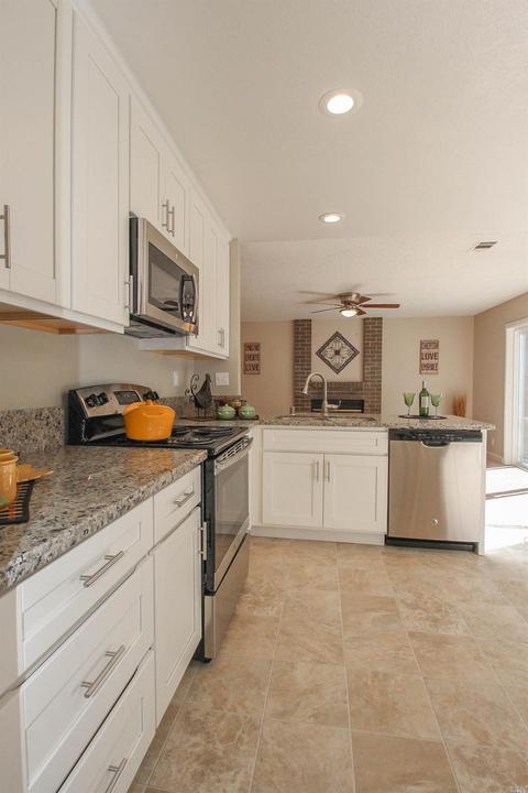 648 Hawk Dr, Vacaville, CA 95687 photo 13