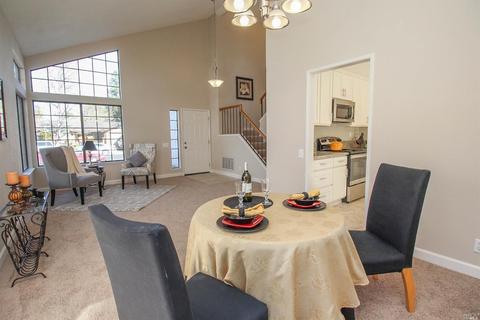 648 Hawk Dr, Vacaville, CA 95687 photo 11