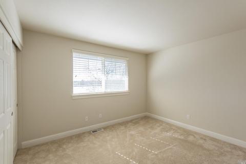 1237 Mitchell Ln, Windsor, CA 95492 photo 18